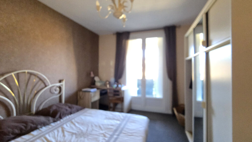 APPARTEMENT DE 97 M2 - 2/3 chambres proche centre ville
