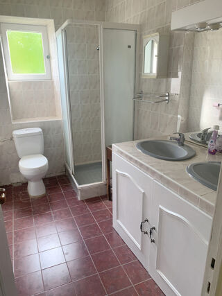  Maison � vendre 10 pi�ces 200 m�