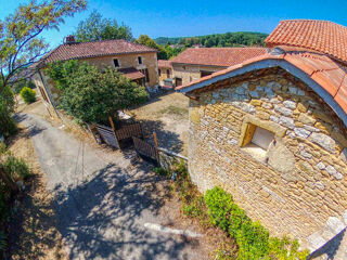  Propriété/château à vendre 6 pièces 150 m²