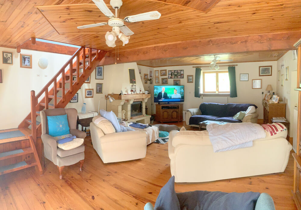 Vente Maison FONTAINE CHALENDRAY  17510  - Maison 11 piéces de 350 m2 habitables  sur un terrain de 4200 m2 Fontaine chalendray