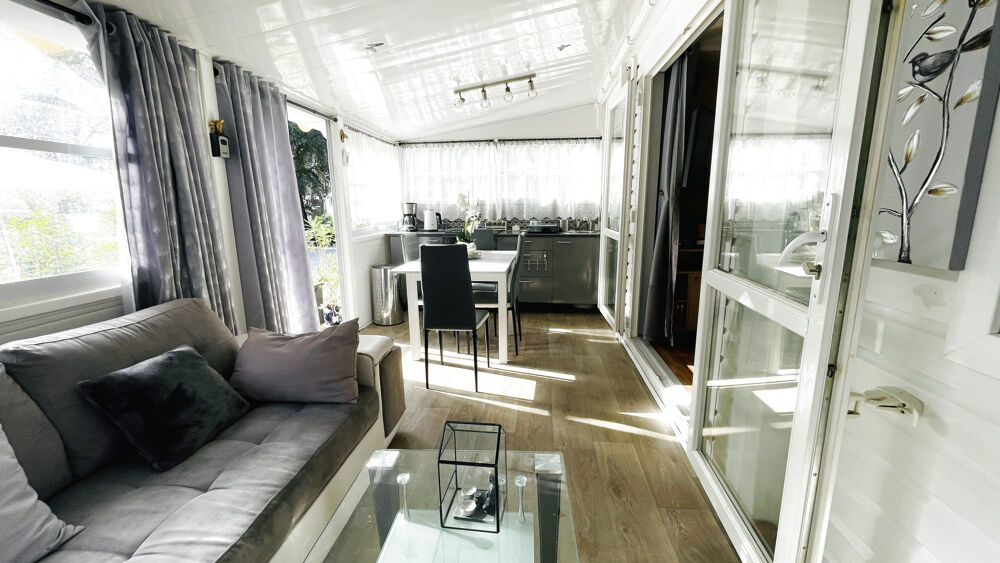 Mobilhome dans parc de loisirs 5 étoiles
