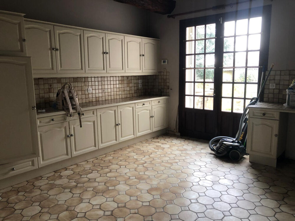 � vendre  Propri�t�/ch�teau Poincy (77470)