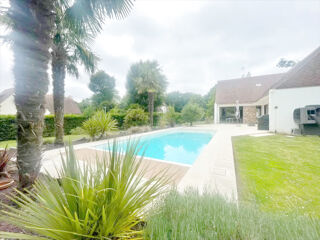  Propriété/château à vendre 9 pièces 260 m²
