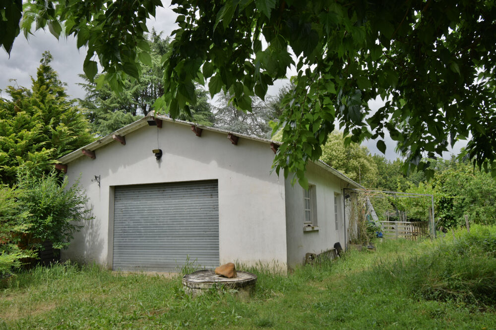Bergerac, maison de 115m2 et garage 64m2 sur terrain de 1700m2