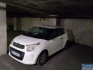  Parking / Garage  vendre 11 m
