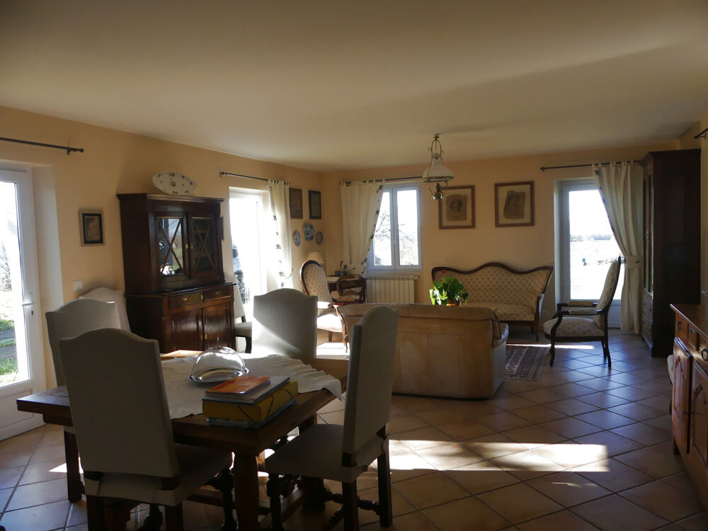 � vendre  Propri�t�/ch�teau Villeneuve (12260)