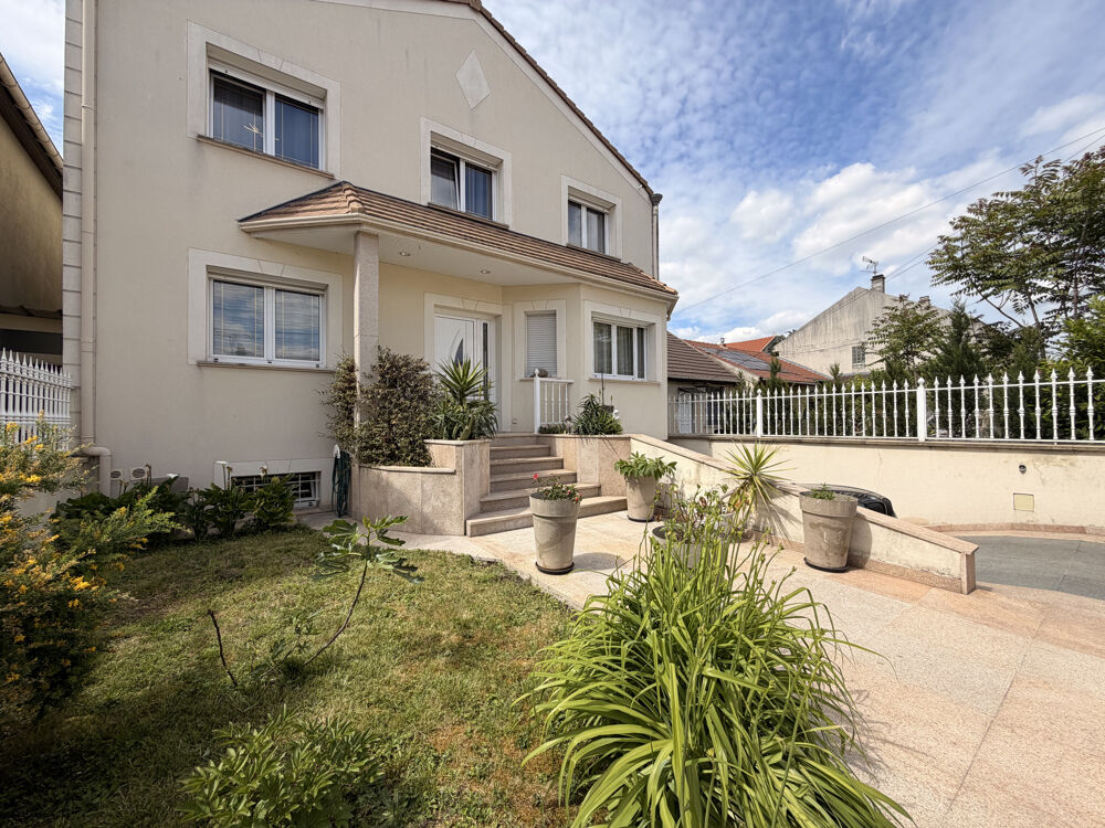 Maison 6 pièces 150 m² · à Drancy · 150 m² · 585 000 €