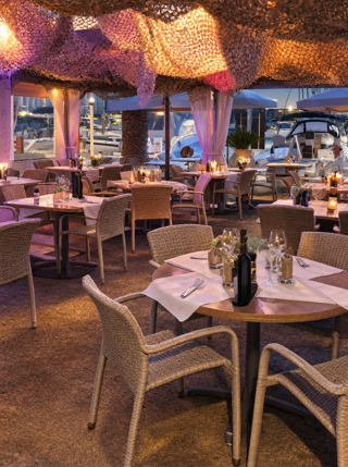  Restaurant clé en main-Emplacement de Qualité Port camargue