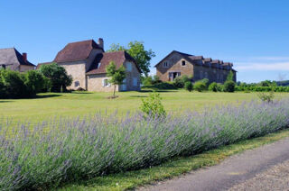  Propri�t�/ch�teau � vendre 15 + pi�ces 830 m�