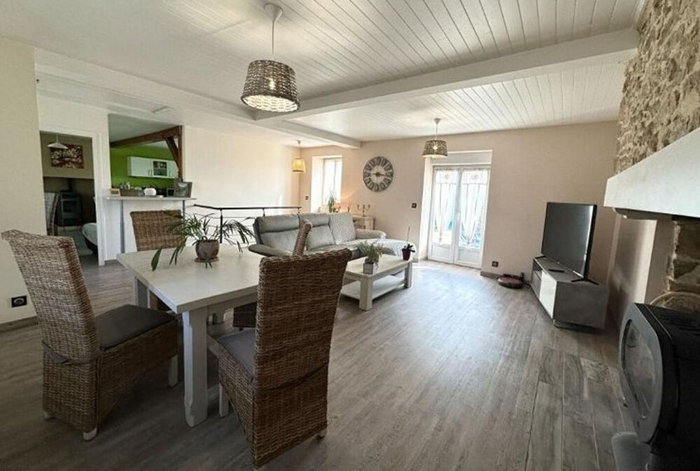 Dordogne maison indépendante 4 chbres terrain clos puits BAISSE DE PRIX