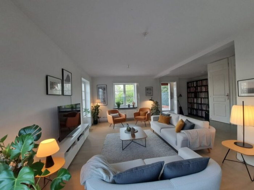 Vente Maison VILLA T4 avec GARAGE sur terrain PISCINABLE Cuers