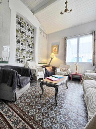  Maison � vendre 15 + pi�ces 295 m�