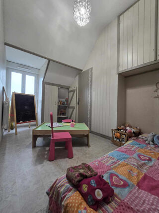  Maison à vendre 8 pièces 122 m²