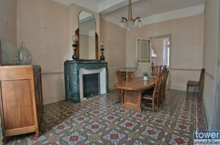  Maison  vendre 12 pices 220 m