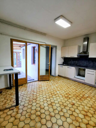  Maison  vendre 6 pices 107 m