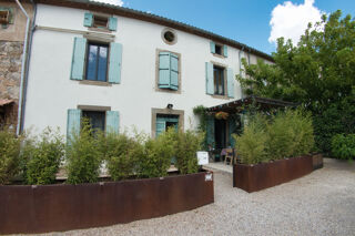  Maison � vendre 9 pi�ces 320 m�