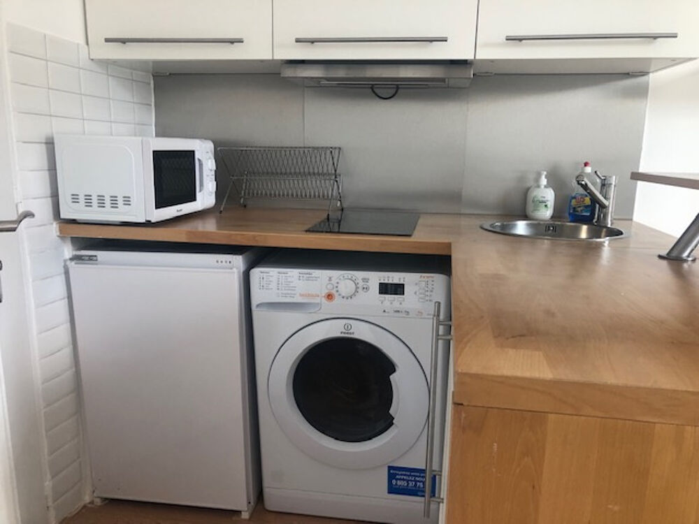 Location Appartement STUDIO AU PIED DU RER A, METRO LIGNE 1 ET BOIS VINCENNES PARIS EST Vincennes