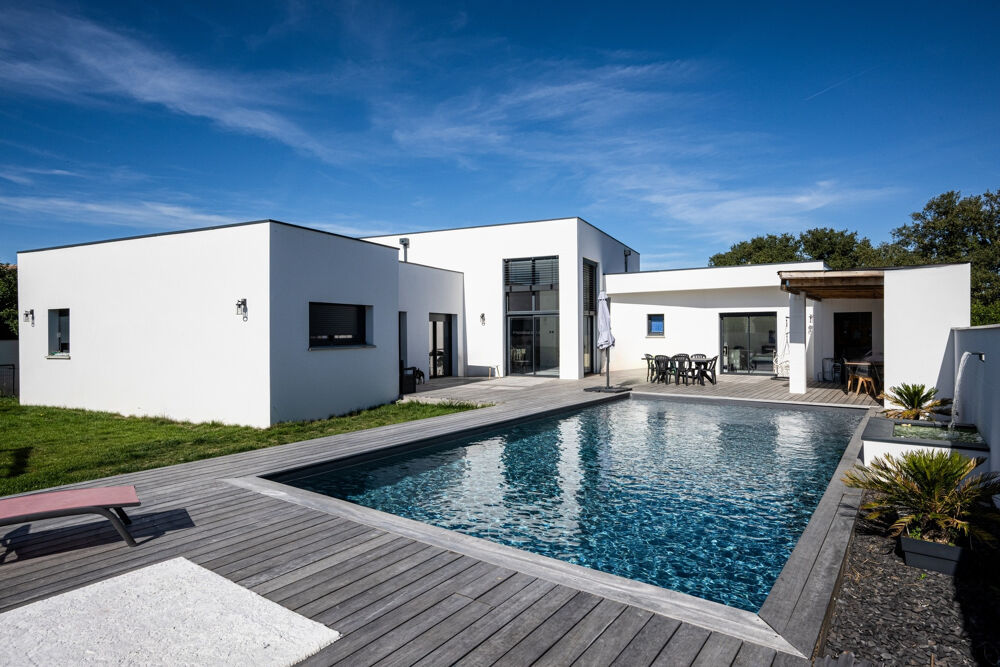 Maison 6 pièces 200 m² · à Carbonne · 200 m² · 494 000 €