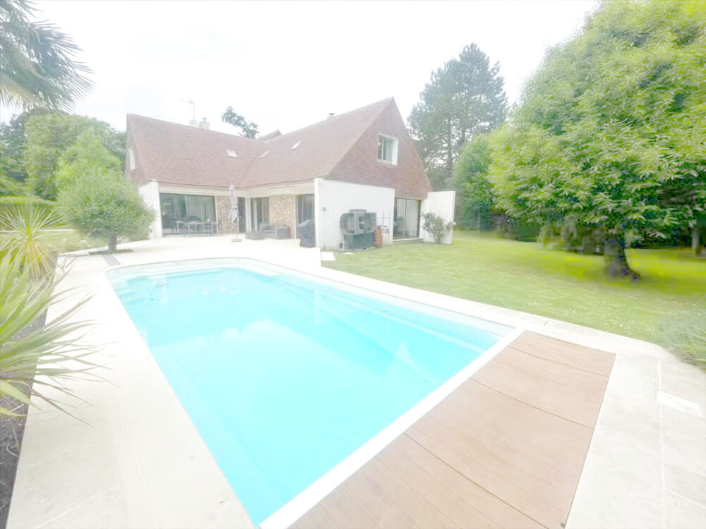 Maison 9 pièces 260 m² · à Mathieu · 260 m² · 830 721 €