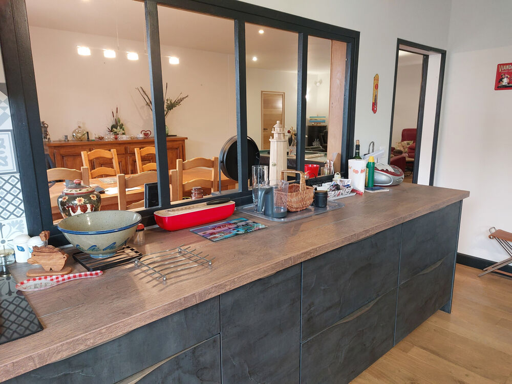 Vente Maison loft Habitation 150m2 + 500m2 dépendances  sur 4000m2 clos    BAISSE DE PRIX St saud lacoussiere