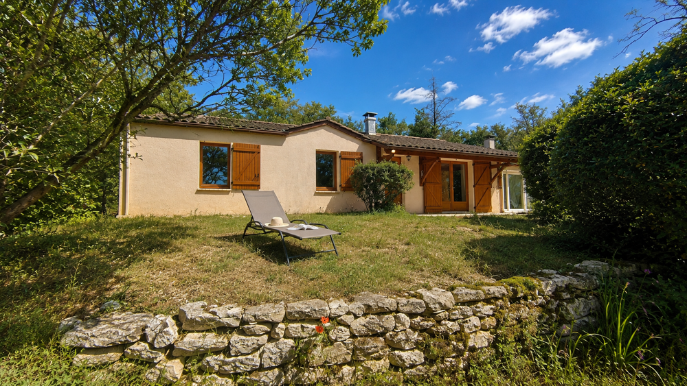 PLAIN-PIED, NATURE ET LUMIERE AUX PORTES DE CAHORS