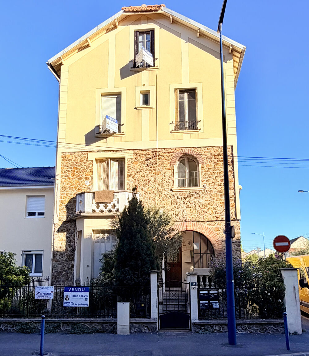 Charmant 3 pièces de 34 m2 avec cave Drancy Centre
