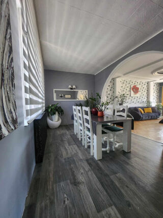  Maison � vendre 7 pi�ces 185 m�