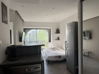  Appartement à louer 2 pièces 32 m²