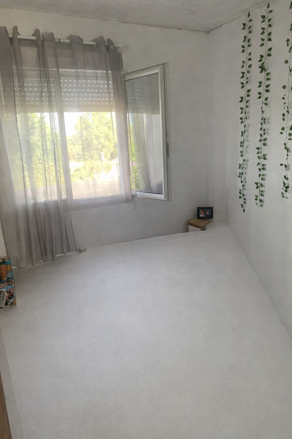 LES TOUCHES DE PERIGNY 17160 - Une maison 6 pièces de 113 m2 avec un sous sol sur un terrain de 875 m2 .