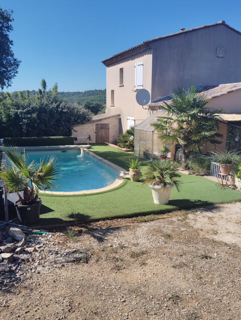   MAGNIFIQUE MAISON DE VILLAGE A LUSSAN (30580) Maison - 7 pi�ce(s) - 137 m�