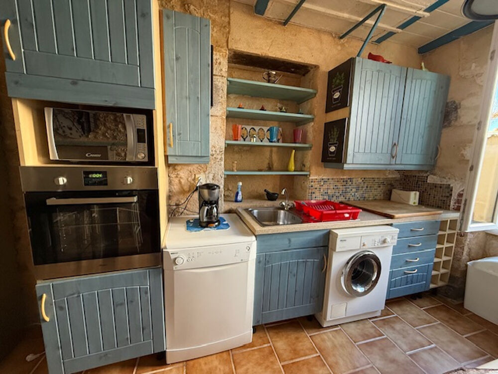 Charmante maison en pierres en centre bourg, 3 pièces, 1 chambre, terrasse