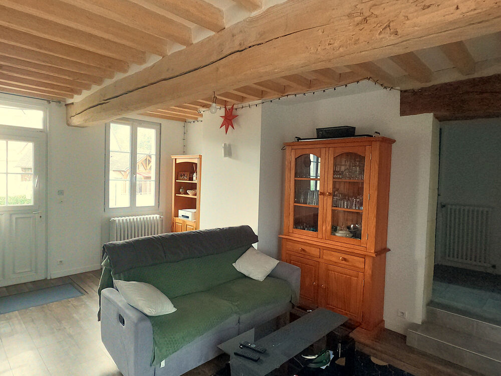 Maison en pierre 5 pièces avec véranda, garage double 2 caves et vue imprenable