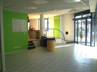  Immeuble � vendre 445 m�