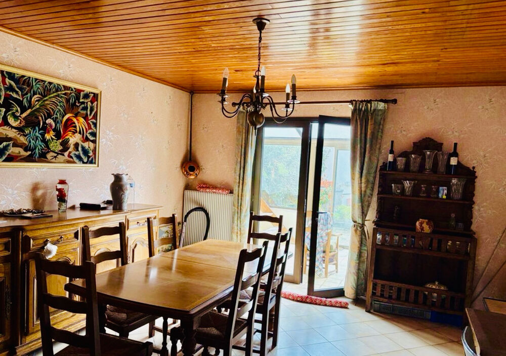Vente Maison Maison de village de 150 m2 avec 5 chambres, grand garage et jardin Captieux