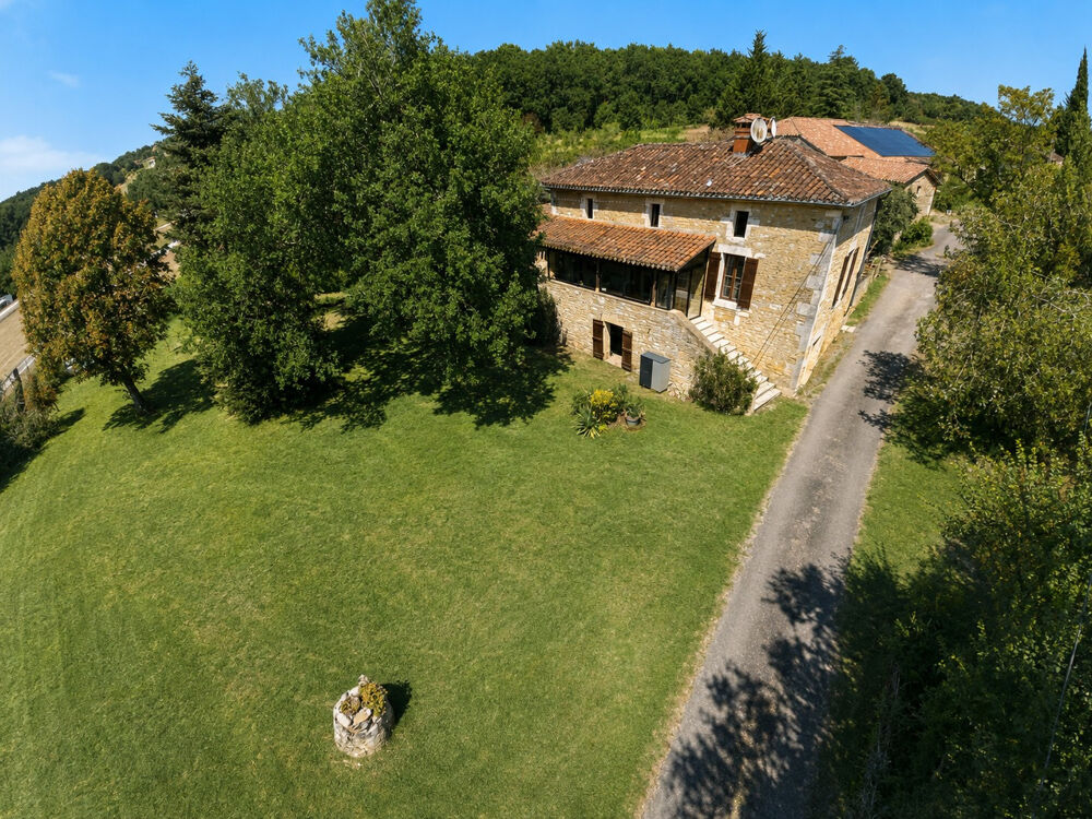 Maison 6 pièces 150 m² · à Soturac · 150 m² · 377 000 €