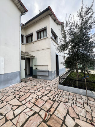  Maison � vendre 10 pi�ces 199 m�