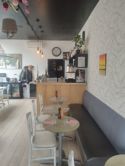 BEAU RESTAURANT LOYER BAS 2 parkings CREDIT VENDEUR POSSIBLE EMPLACEMENT TOP 140400 78600 Maisons laffitte