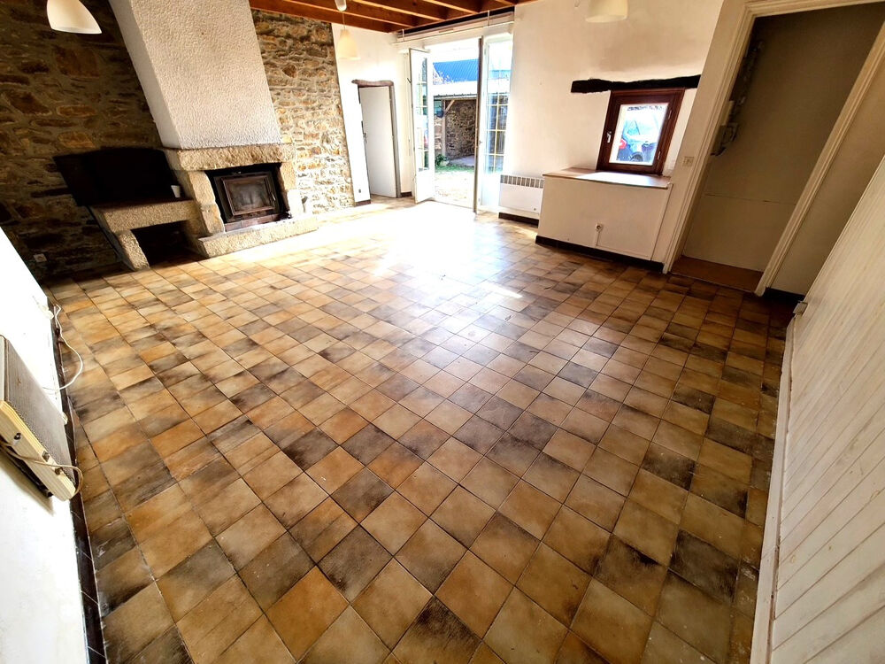 Vente Maison PLOUGONVEN . MAISON EN PIERRES T5 Plougonven