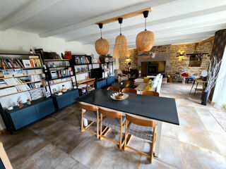  Propri�t�/ch�teau � vendre 13 pi�ces 330 m�