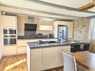  Maison à vendre 7 pièces 199 m²