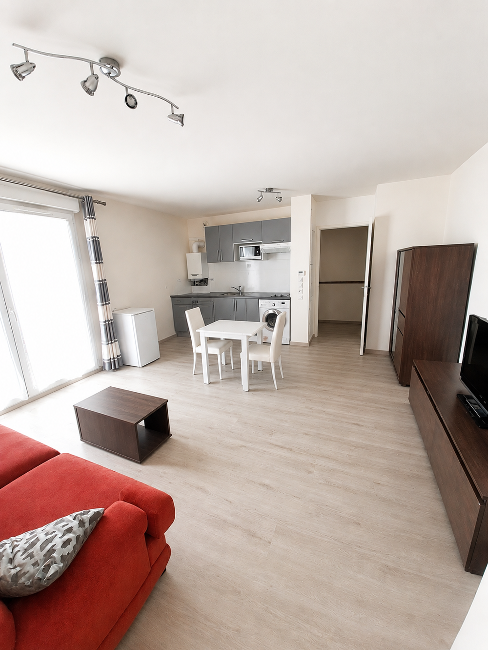 Appartement 2 pièces 47m2 + parking