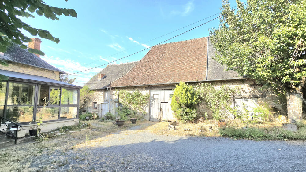 Corps de ferme, terrain de 2500 m2 environ