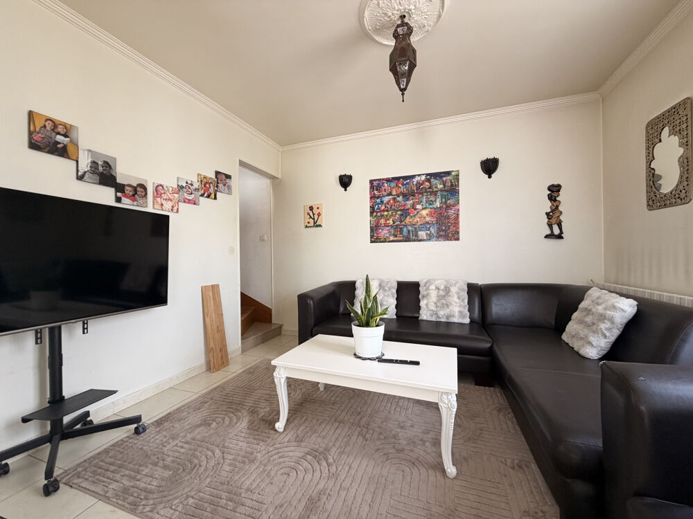 Vente Maison Maison familiale lumineuse avec dépendance et sous-sol total   confort et potentiel Goussainville