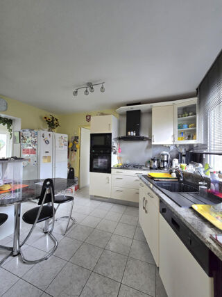  Maison � vendre 9 pi�ces 160 m�