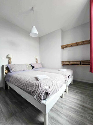  Maison � vendre 15 + pi�ces 295 m�