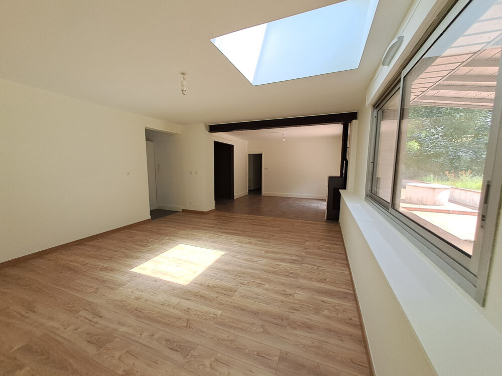 Vente Maison Villa T4 de 125m2 habitables avec double garage sur terrain de 1000 m2 Aureville