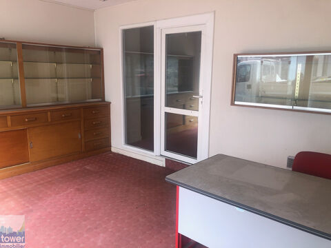 LOCAL COMMERCIAL  MODIFIABLE EN APPARTEMENT 39000 18000 Bourges