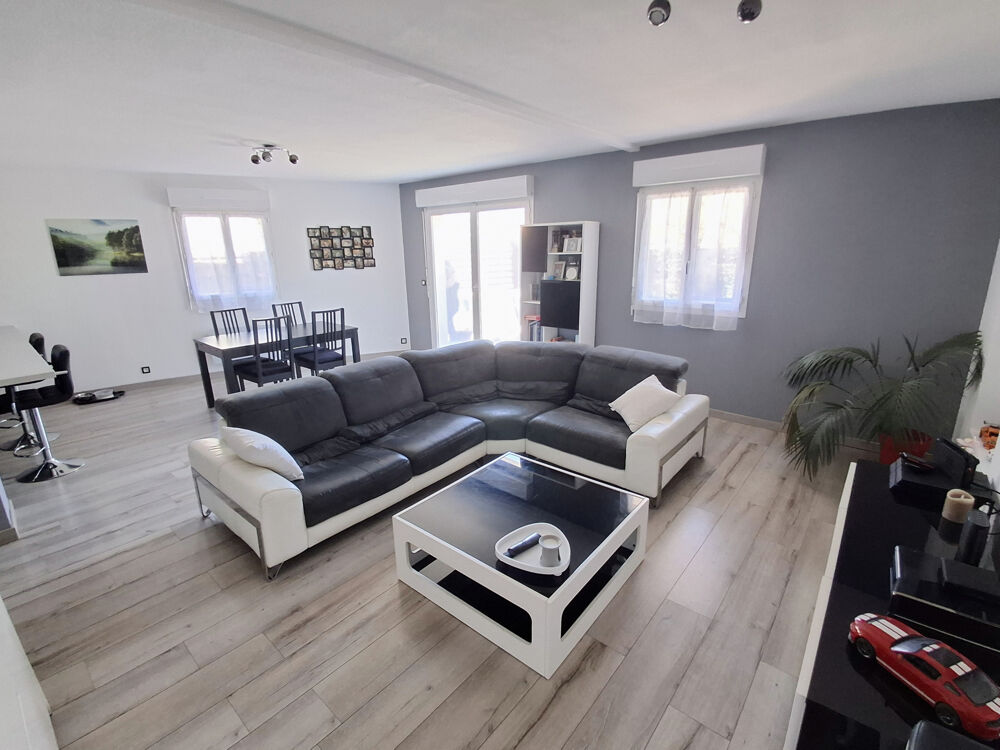 Appartement 3 pièces avec grand jardin, garage et stationnements