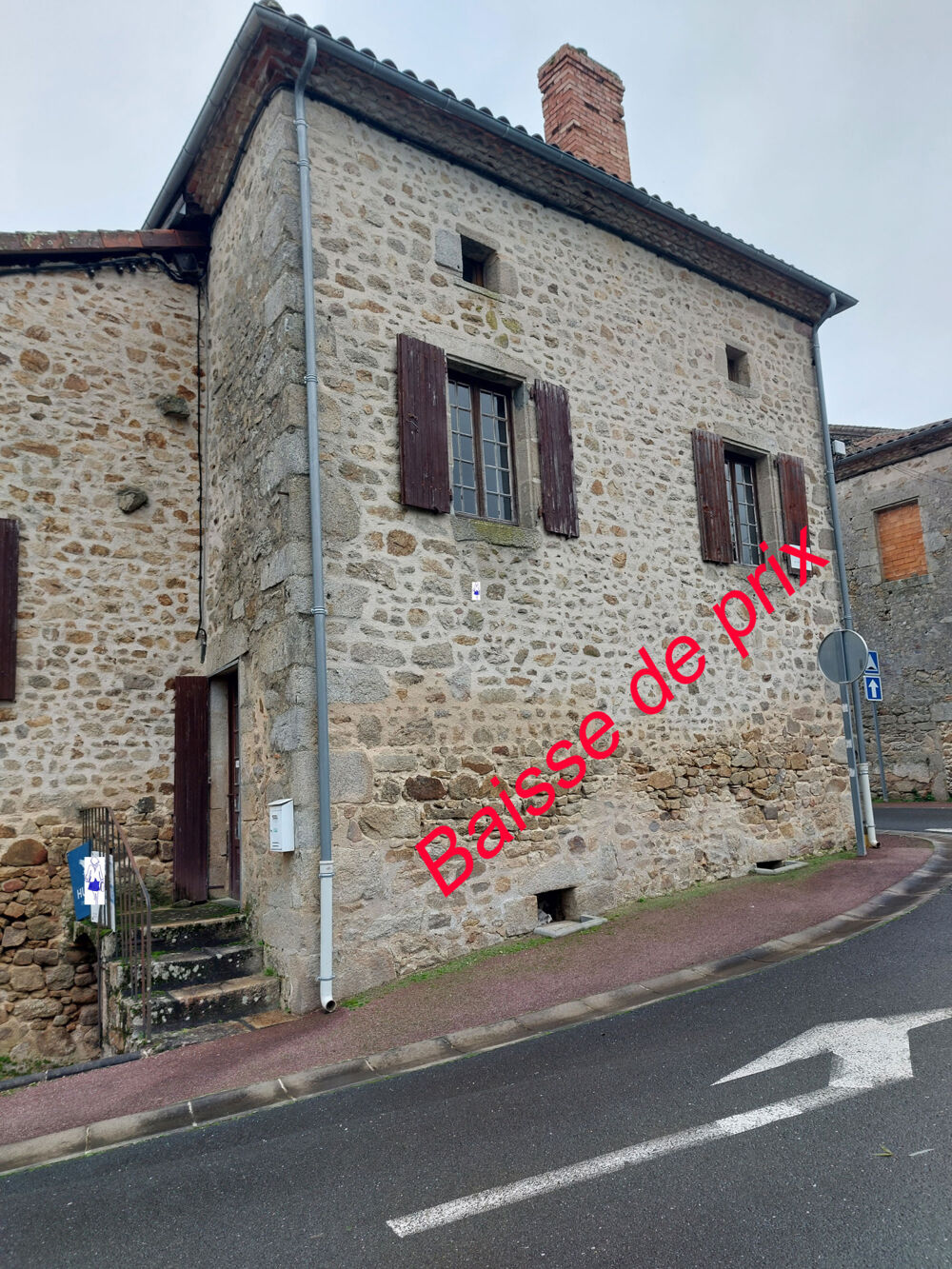 Vente Maison DPT24 maison de bourg 130m2 Residence principale ou secondaire ou rapport locatif Champniers et reilhac