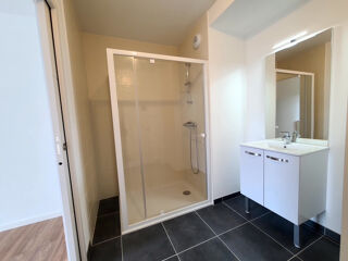  Appartement  vendre 2 pices 45 m